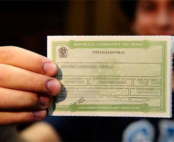 Por que os jovens devem tirar o Título de Eleitor?